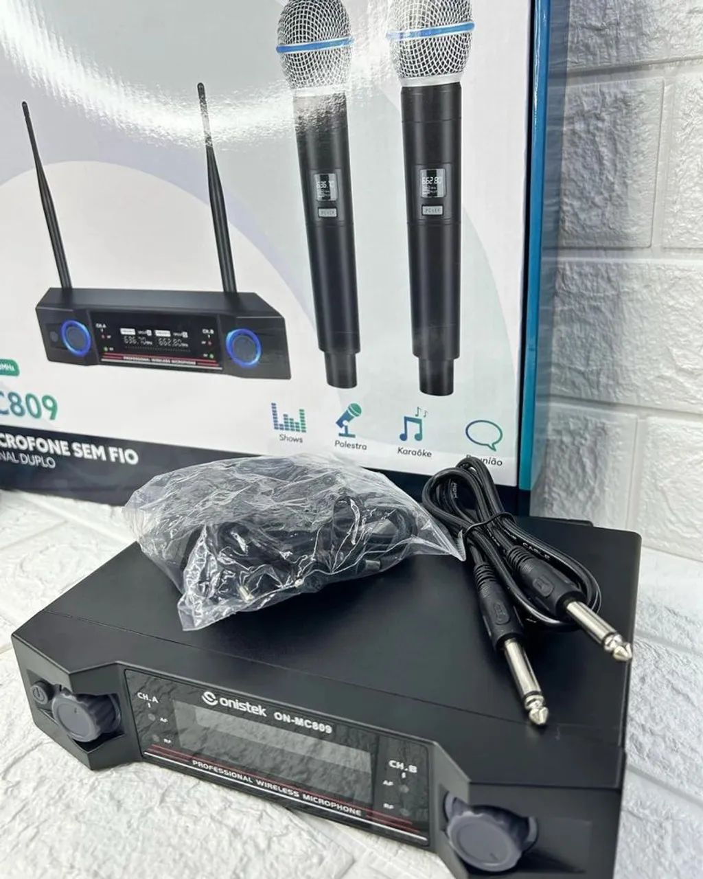 Microfone Sem Fio Profissional Duplo Onistek ON-MC809 - Shows, Palestras, Karaokê - Novo<br> - Foto 4