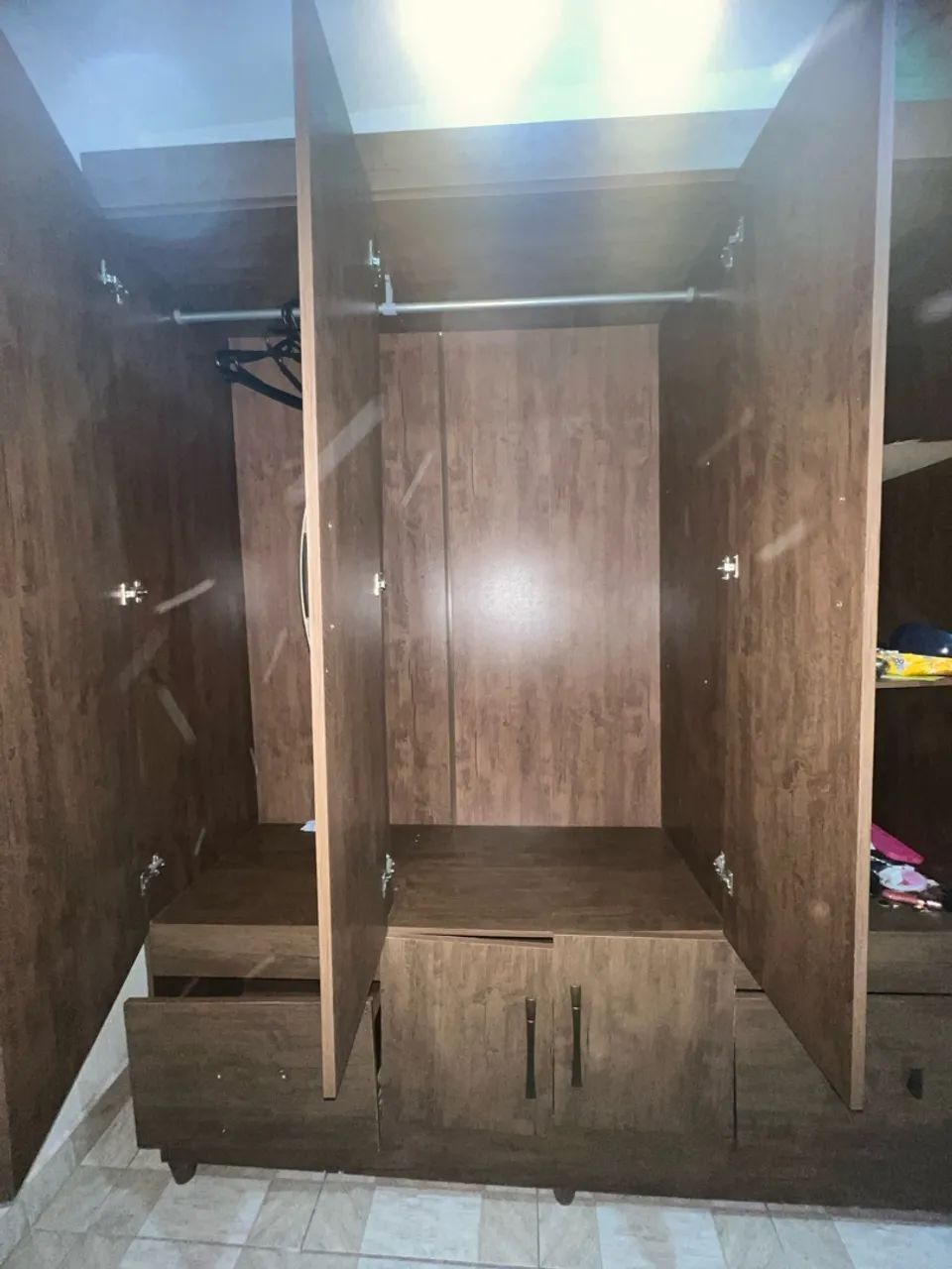 Guarda Roupa - Foto 2