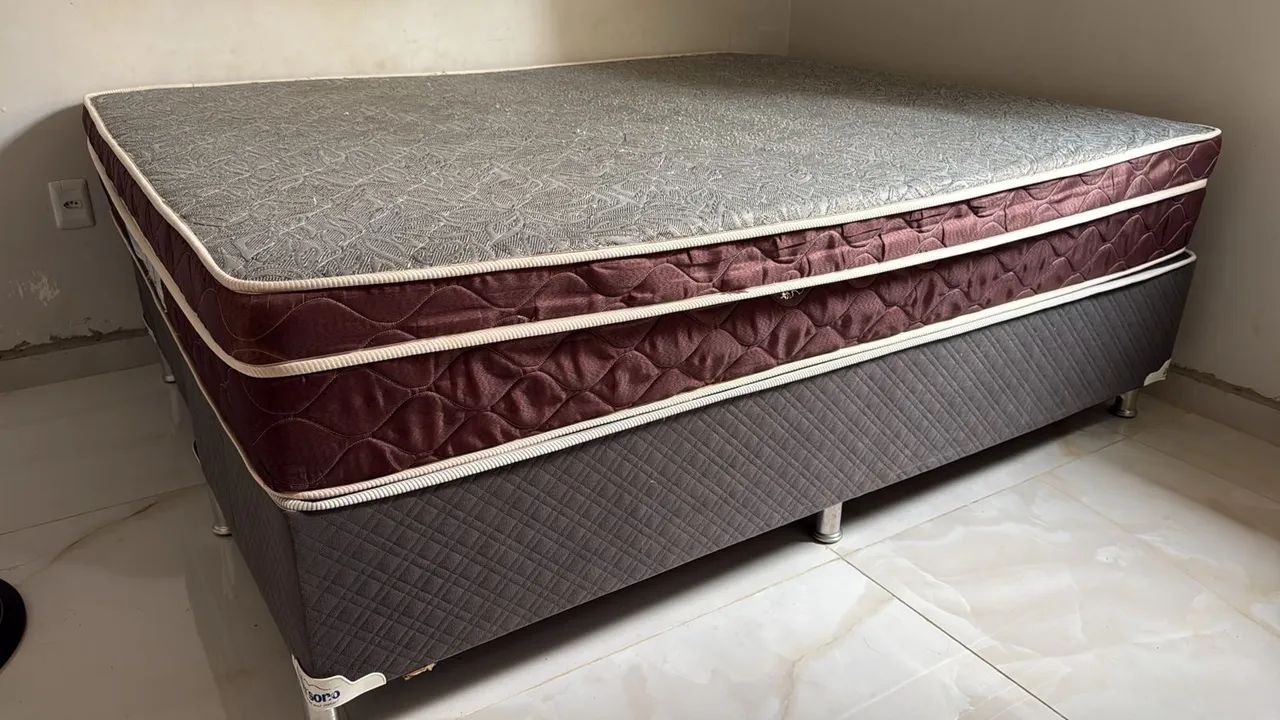 Cama Queen Size