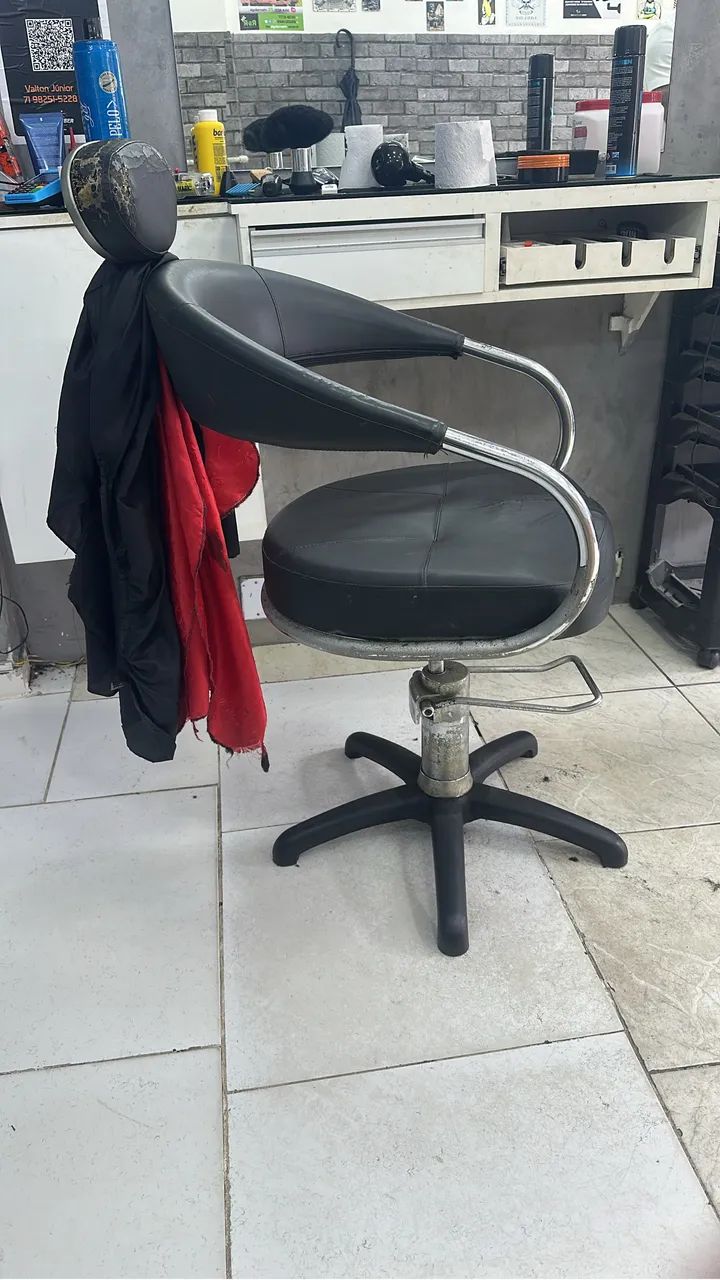 2 Cadeiras de barbeiro  - Foto 5