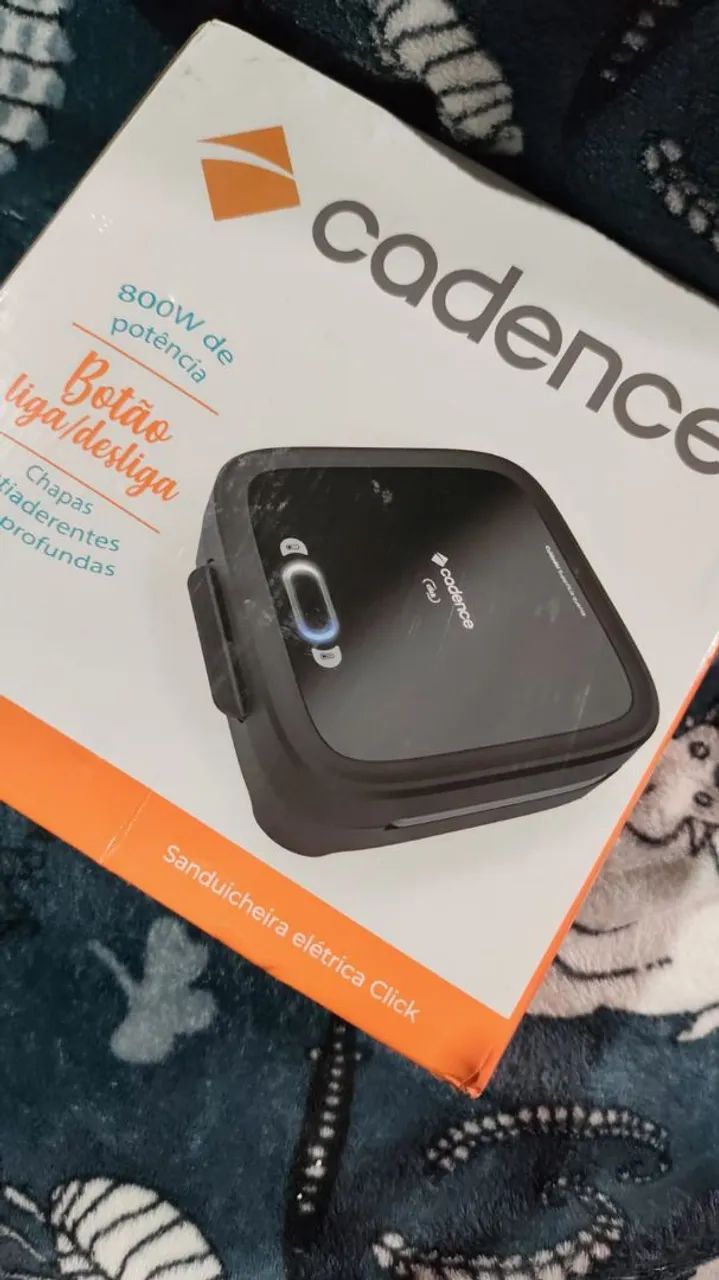 Sanduícheira Cadence 