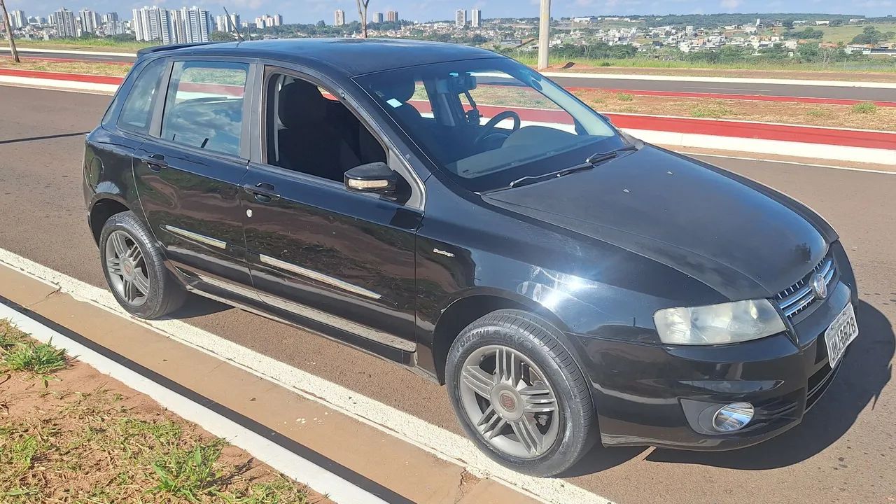 Fiat Stilo Stilo Dualogic 1.8 Flex 8V 5p 2009