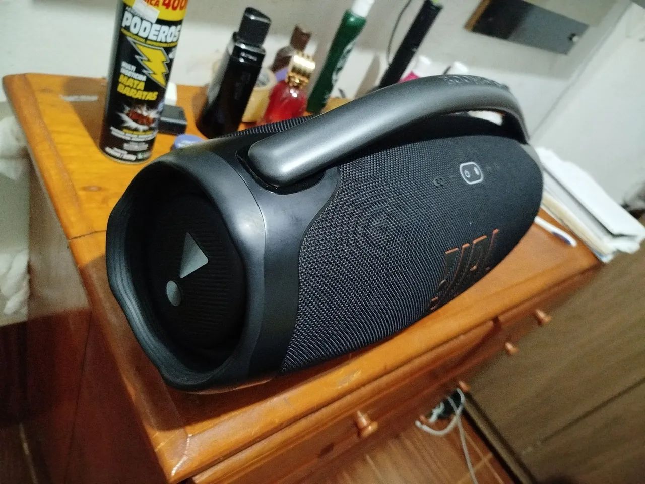Vendo essa caixa de som JB Bombox 3  - Foto 2