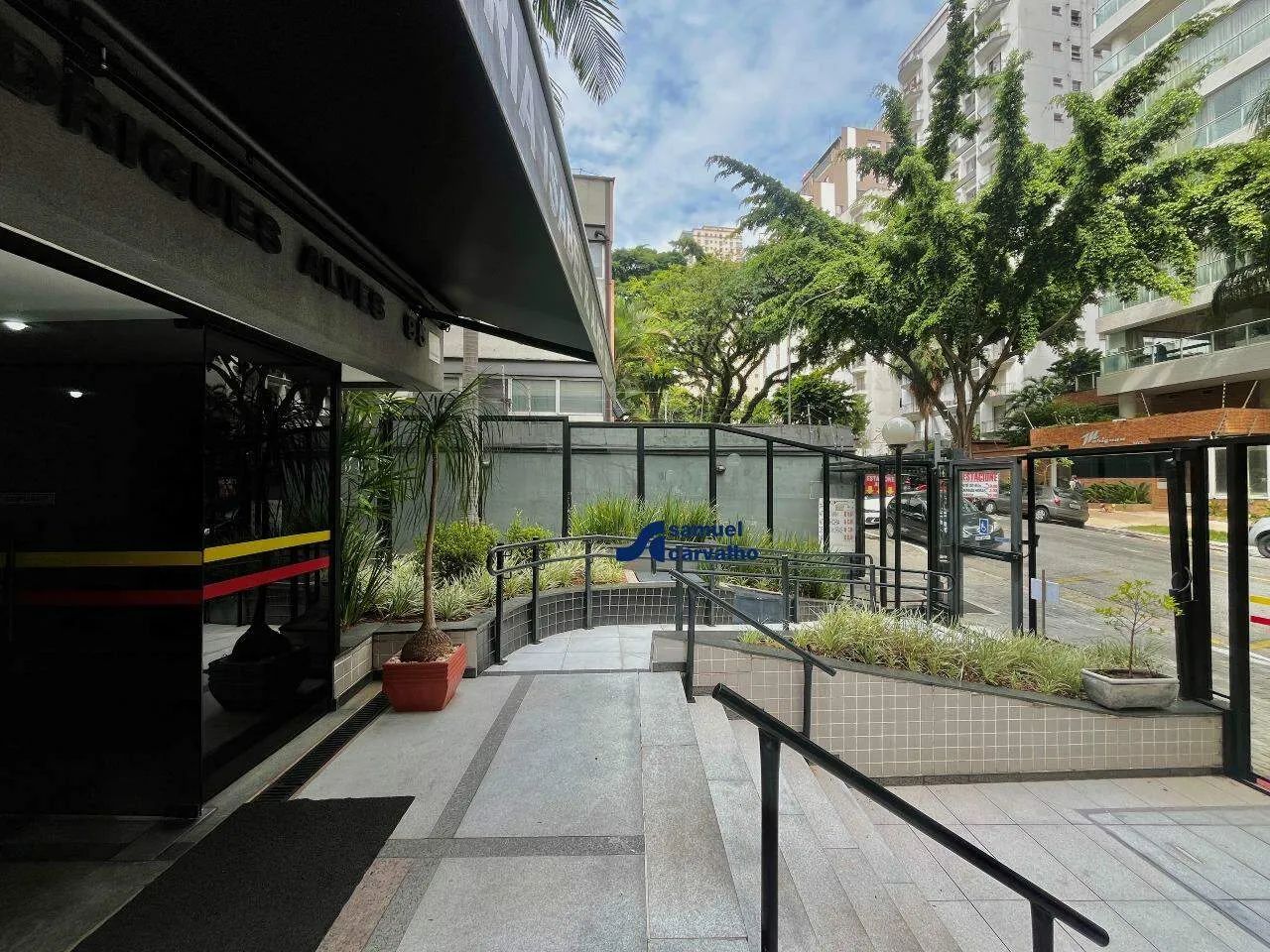 Conjunto Comercial para locação em Higienópolis, 40m² de área útil e 1 vaga de garagem - Foto 4