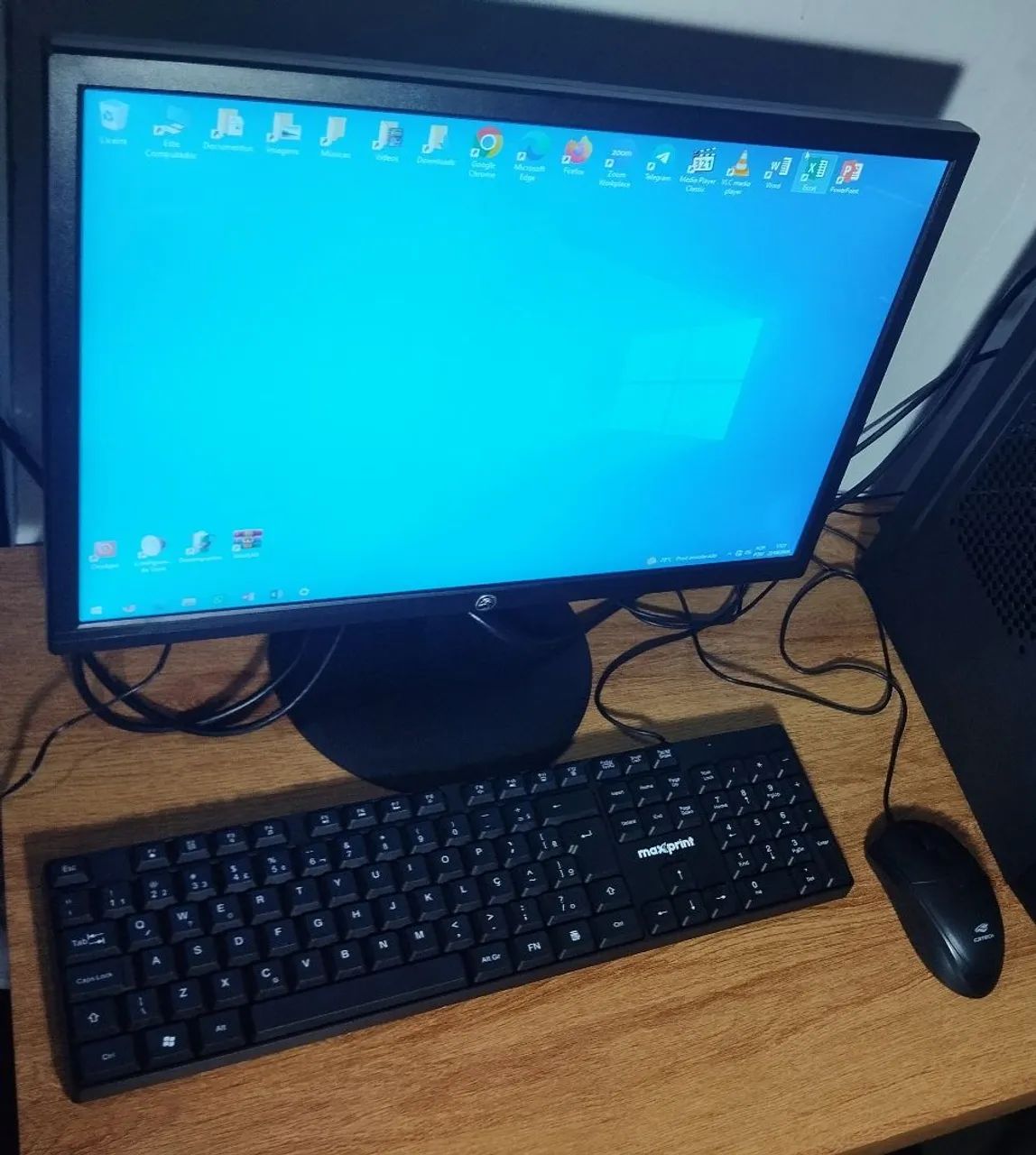 Vendo kit monitor Brazil Pc19 polegadas com teclado e mause  - Foto 3