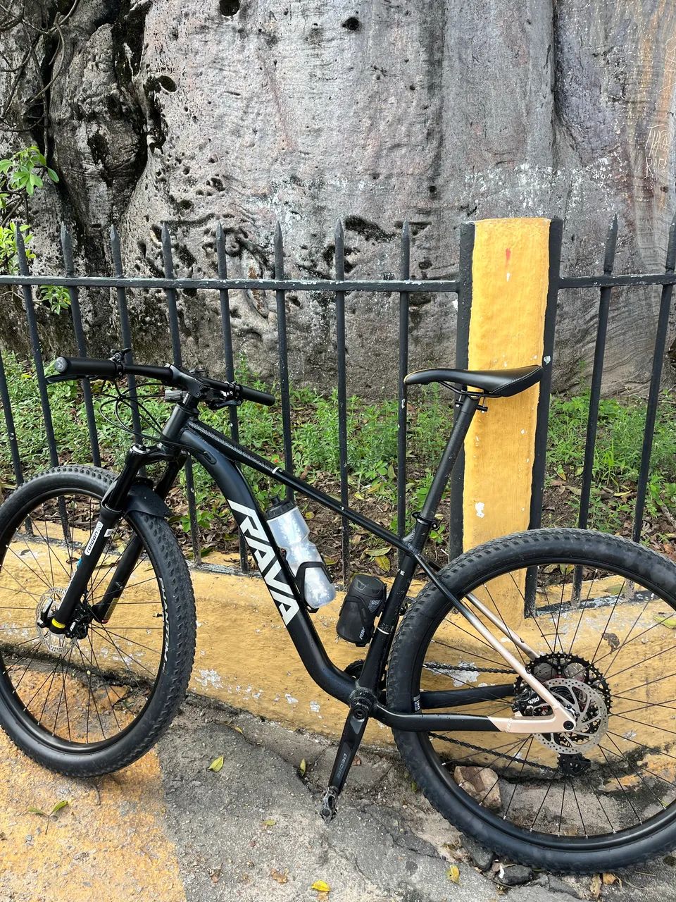 Bicicleta bike rava cave boost  - Foto 2