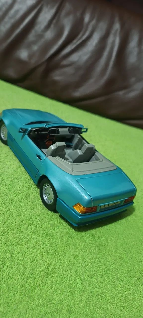 Miniatura 1/18 Mercedes 500 SL - Foto 3