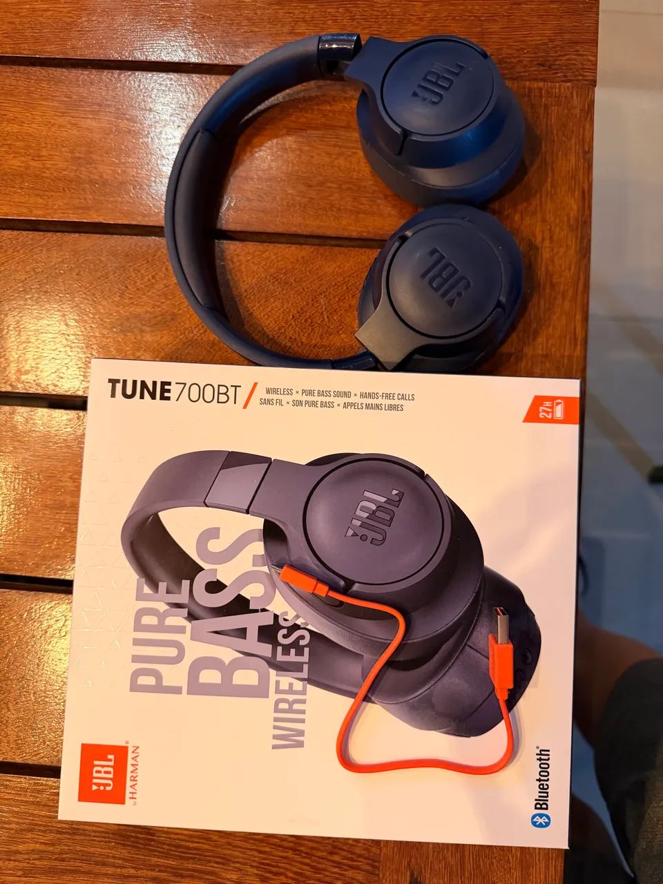 Fone Bluetooth JBL 700 em excelente estado - Foto 3