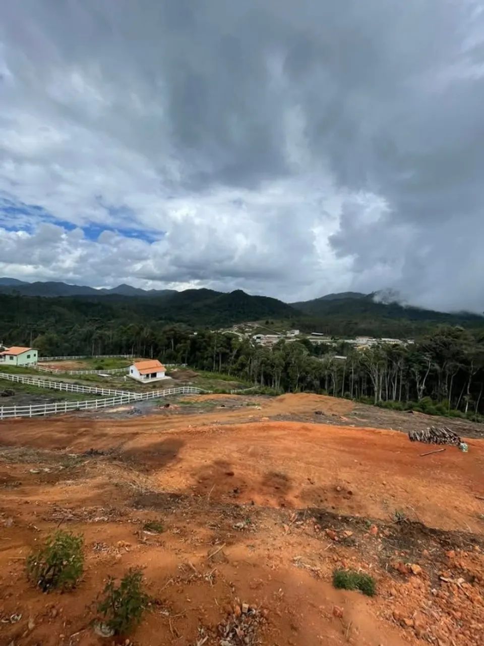 Linda chácara de 6.000m2 em condomínio fechado!! Delfim Moreira MG - Foto 5