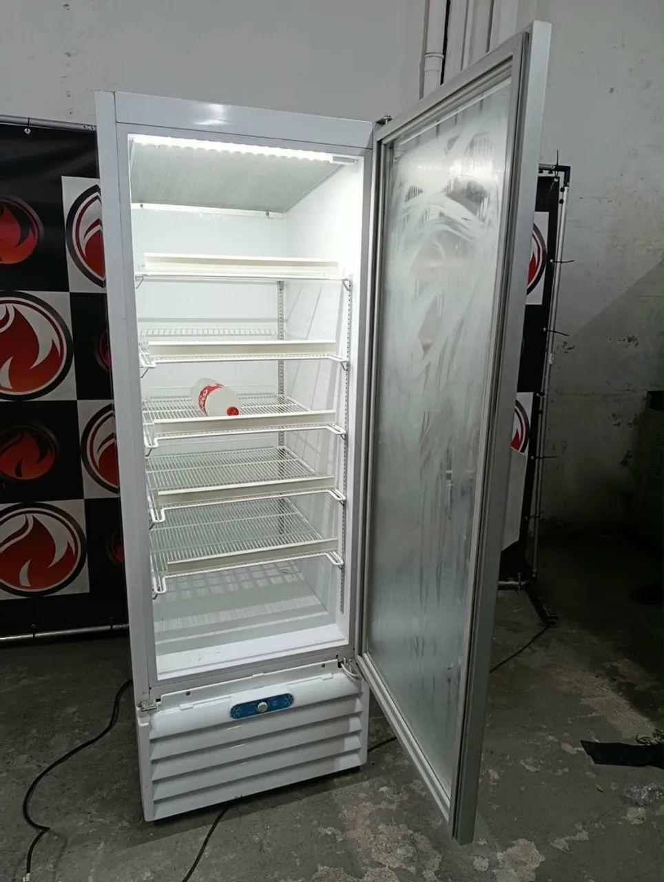 Freezer expositor vertical 
