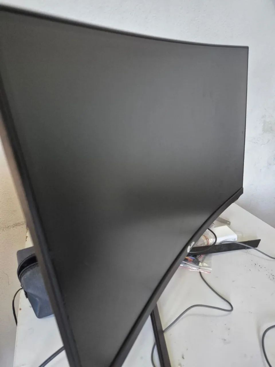 Monitor 24 polegadas curvo 1ms e 165 HZ - Foto 2