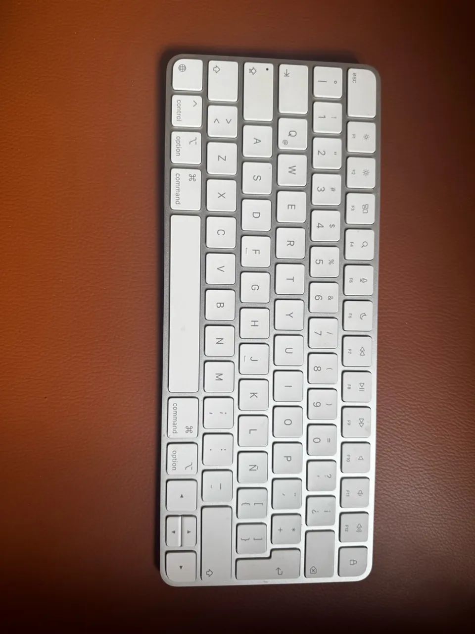 Teclado APPLE Magic Keyboard Espanhol 