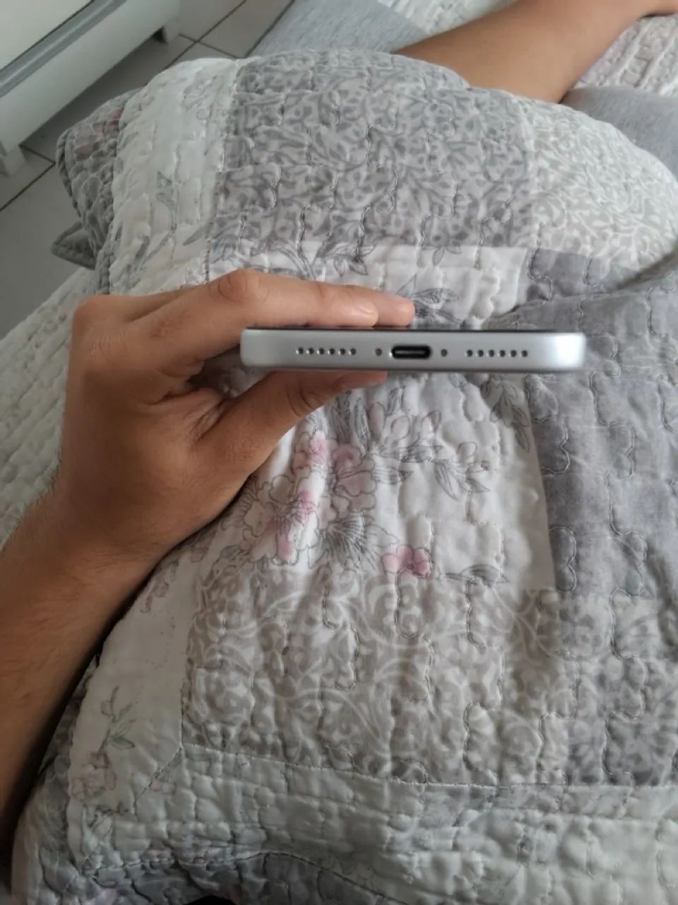 17 pro max extremamente novo. - Foto 3