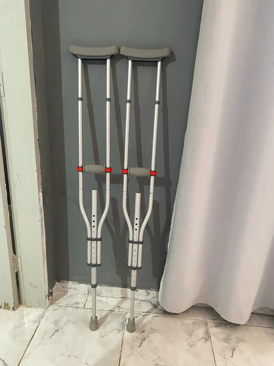 Muleta axilar  - Foto 4