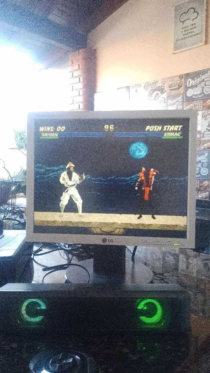 Monitor Flatron LG 15 polegadas 