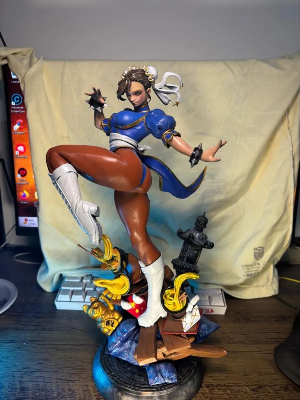 CHUN LI ESTATUETA EM RESINA - Foto 4