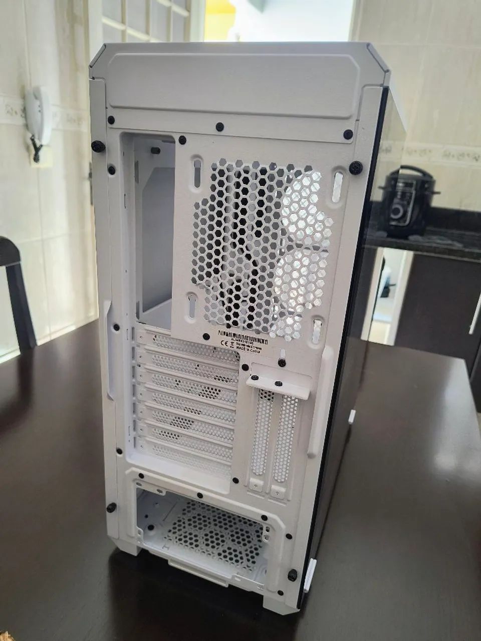 Gabinete XPG Defender - Foto 4
