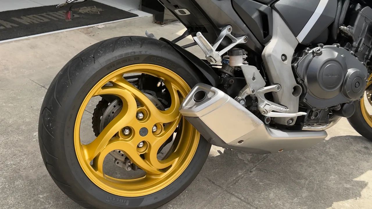 CB 1000r 2013 / PISCA MOTOS - Foto 5