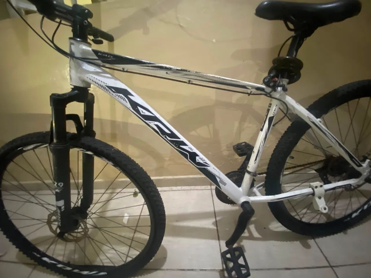 Bicicleta KRW aro 29  - Foto 2
