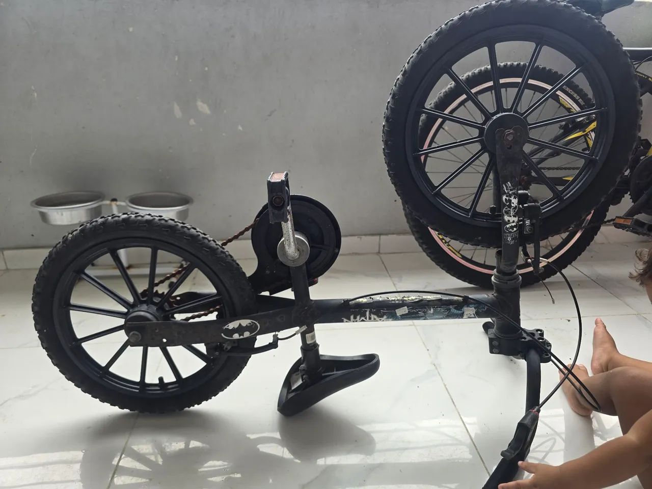 Bicicleta infantil batman - Foto 2