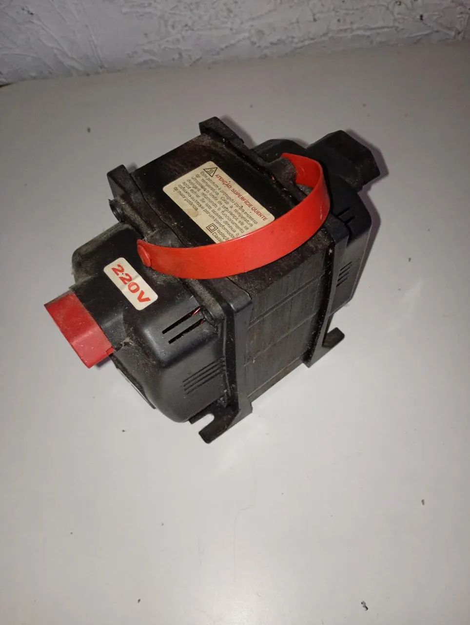 Transformador 220 para 110