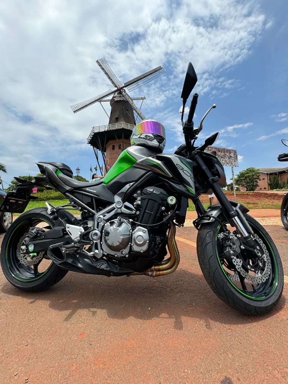 Z 900