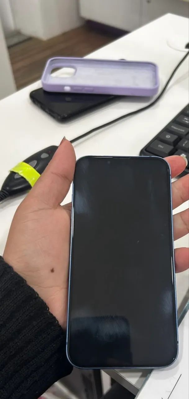 iPhone 13 