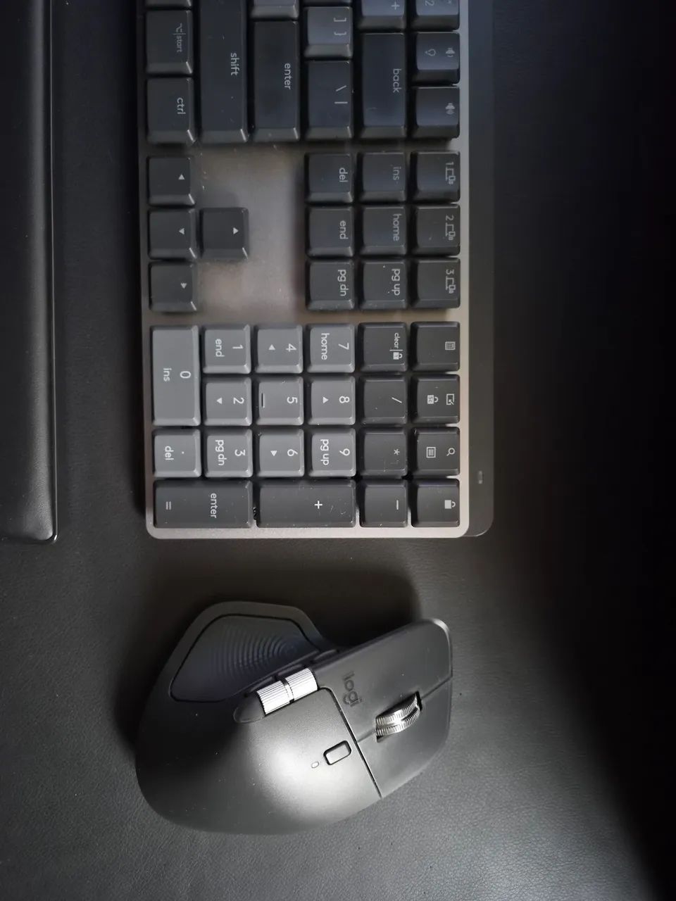 Teclado MX Mechanical e Mouse MX Master 4  - Foto 3