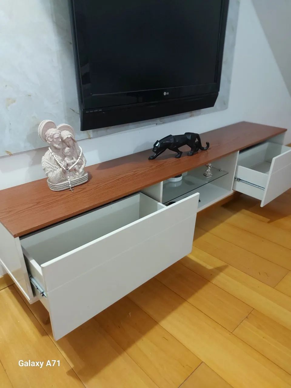 WOODEN RACK AND PANEL65104886431745121