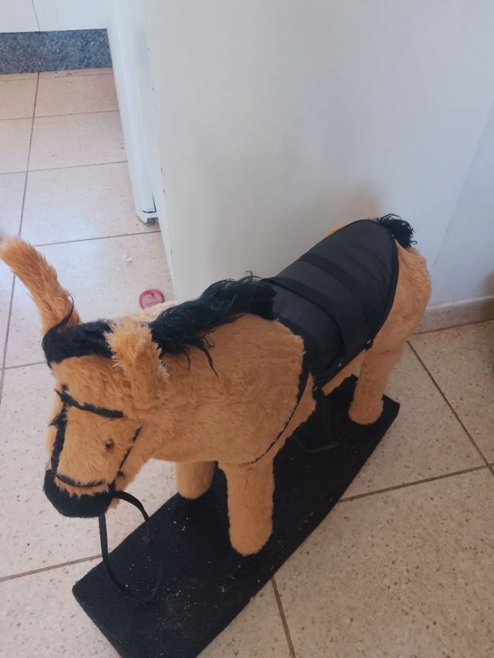 Cavalinho de madeira infantil - Foto 2
