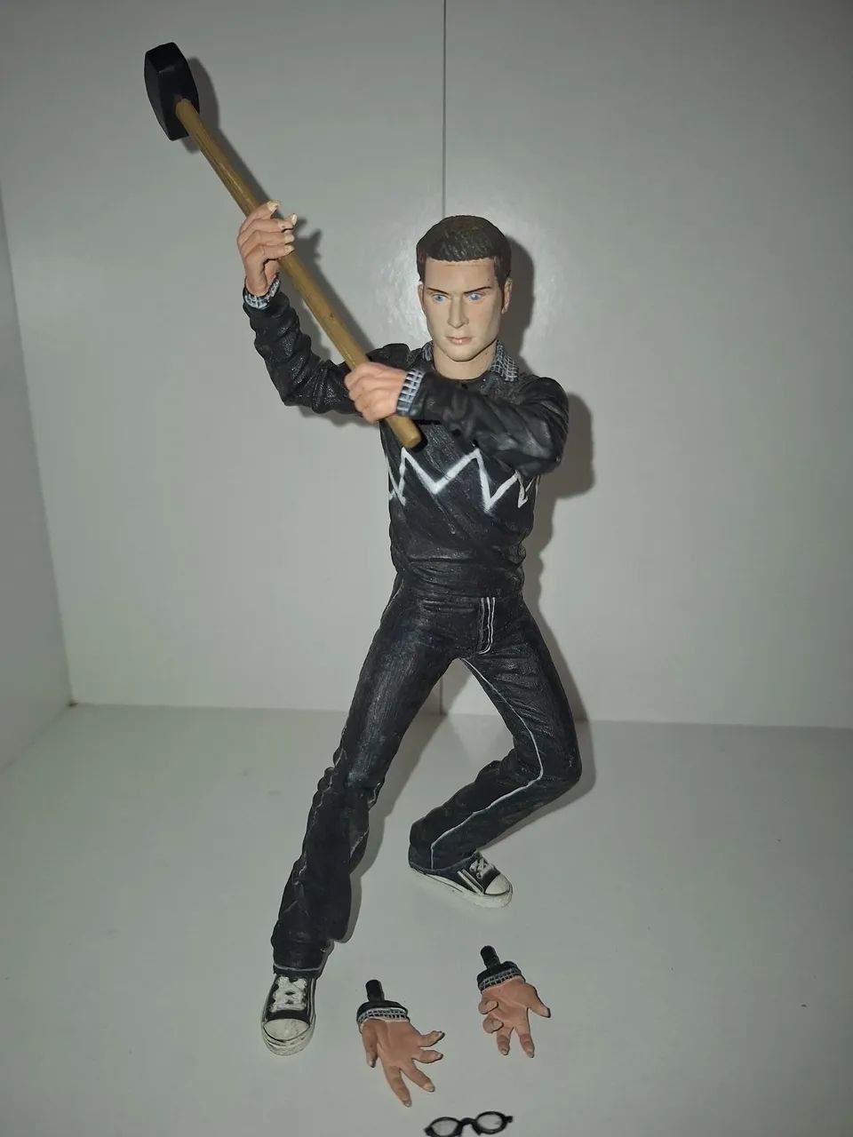 Neca Sin City. Kevin. 15cm. Com avarias