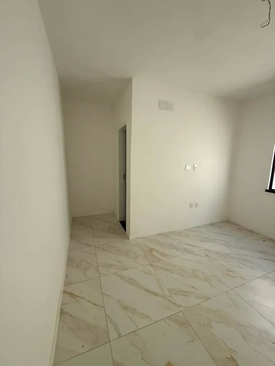 CASA PLENA  IMÓVEL IDEAL PRA QUEM BUSCA CONFORTO, ESPAÇO E EXCELENTE ACABAMENTO - Foto 2