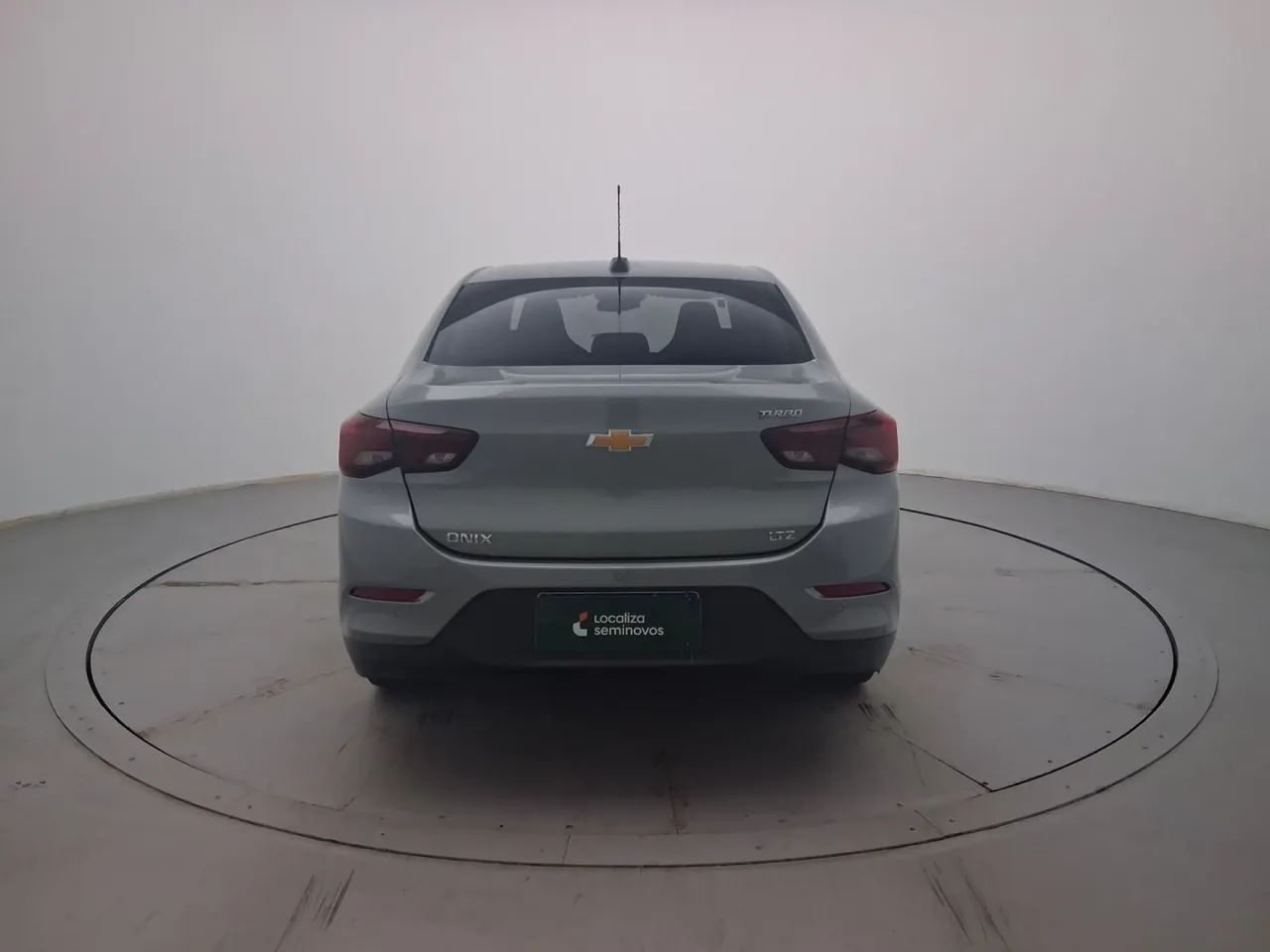 Chevrolet Onix Hatch LTZ 1.0 12V TB Flex Aut. 5P, foto 4 de 18