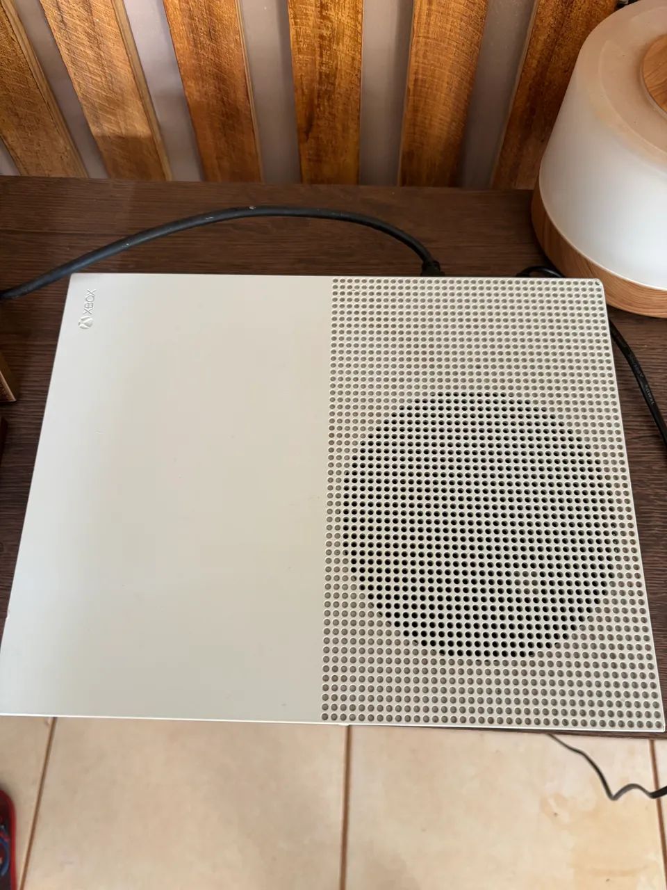 Vende-se Xbox one S branco - Foto 2