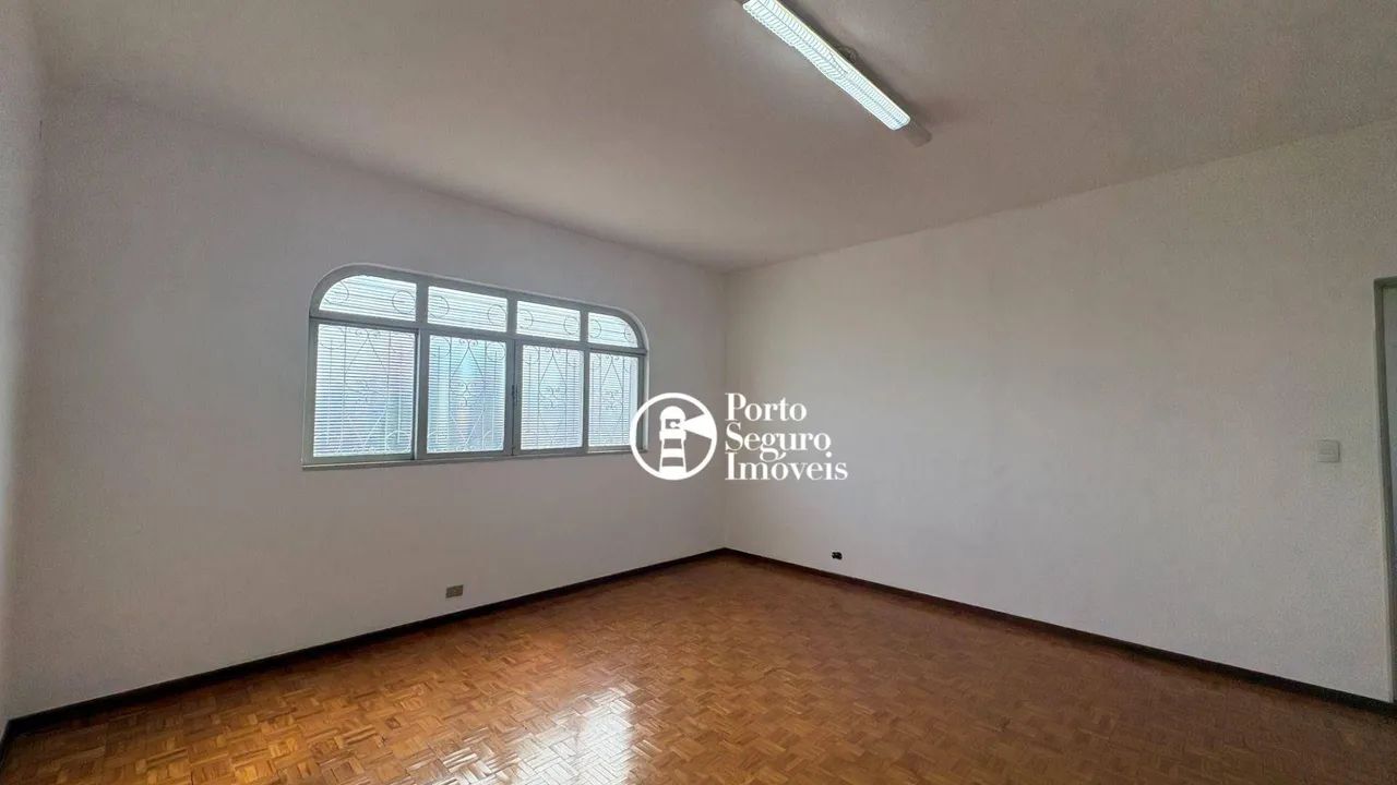 Um sobrado com 03 salas grande , banheiros e área para cozinha. - Foto 2
