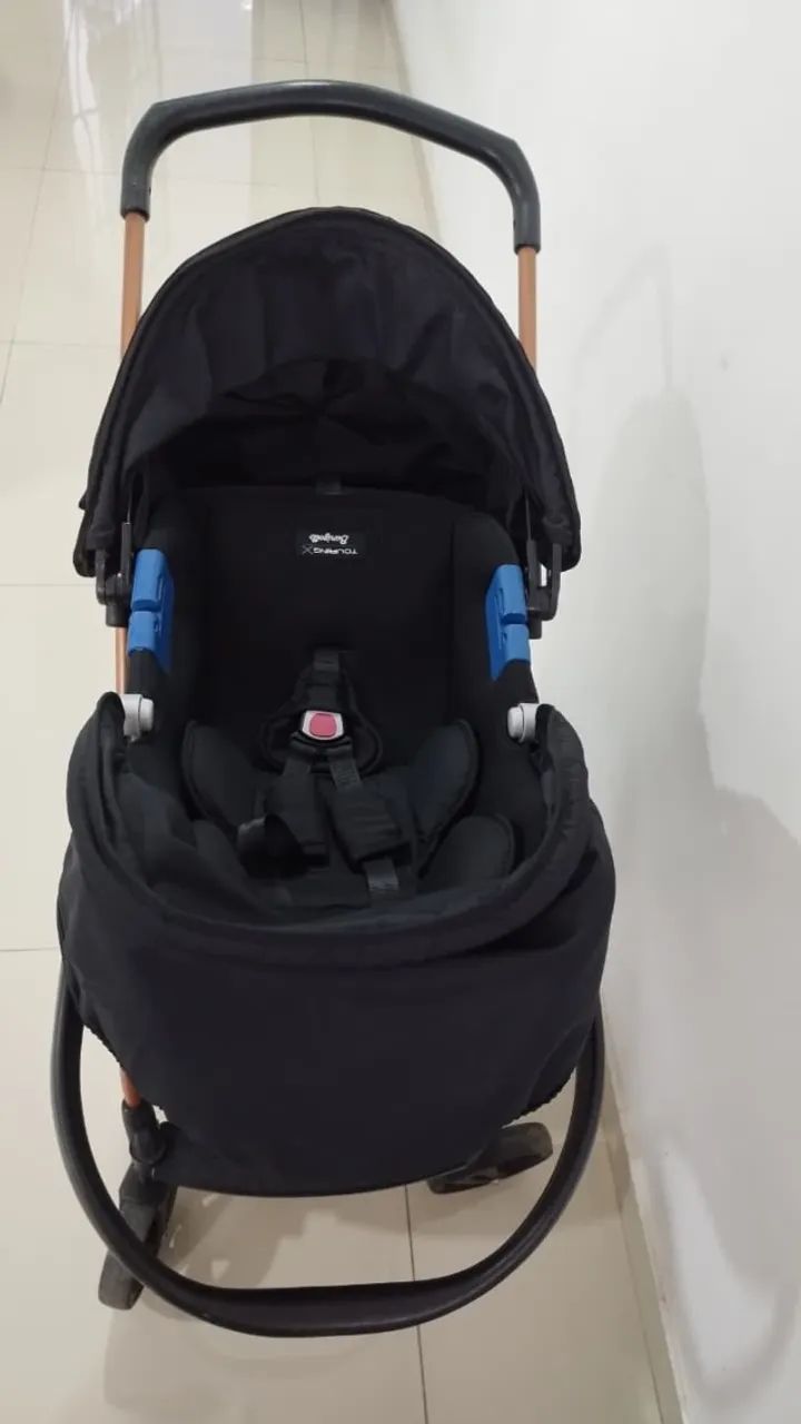 Carrinho de bebe com bebe conforto Burigotto - Foto 2
