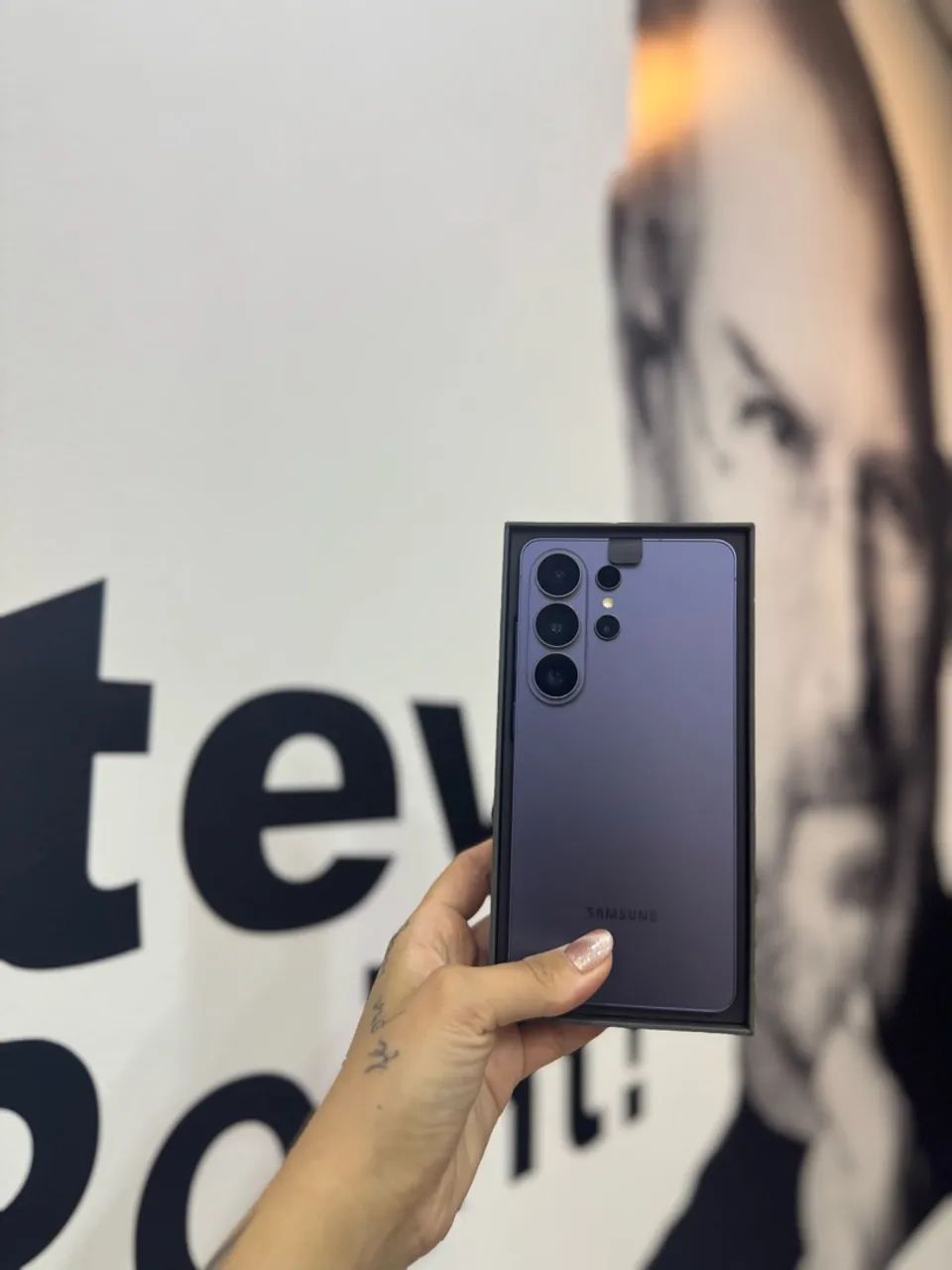 S26 ultra 256gb/12 semi novo 