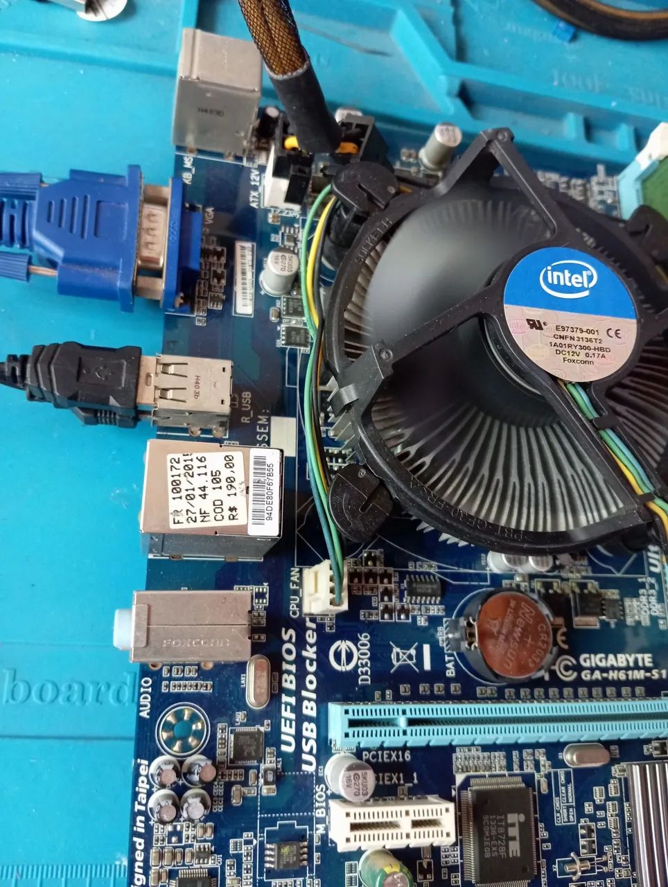 Placa Mãe Gigabyte H61M-S1 Core i5 2310 C/Espelho - Foto 5