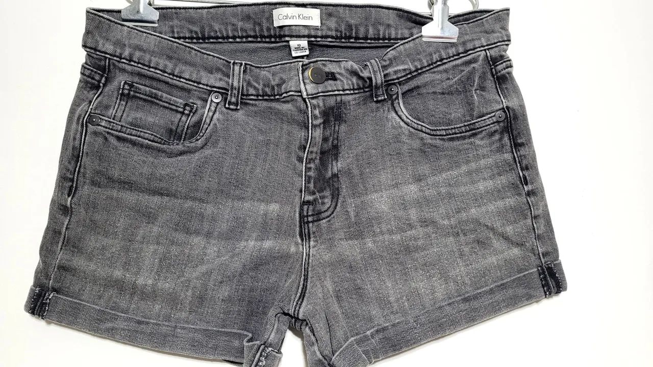 Shorts Calvin Klein feminino 