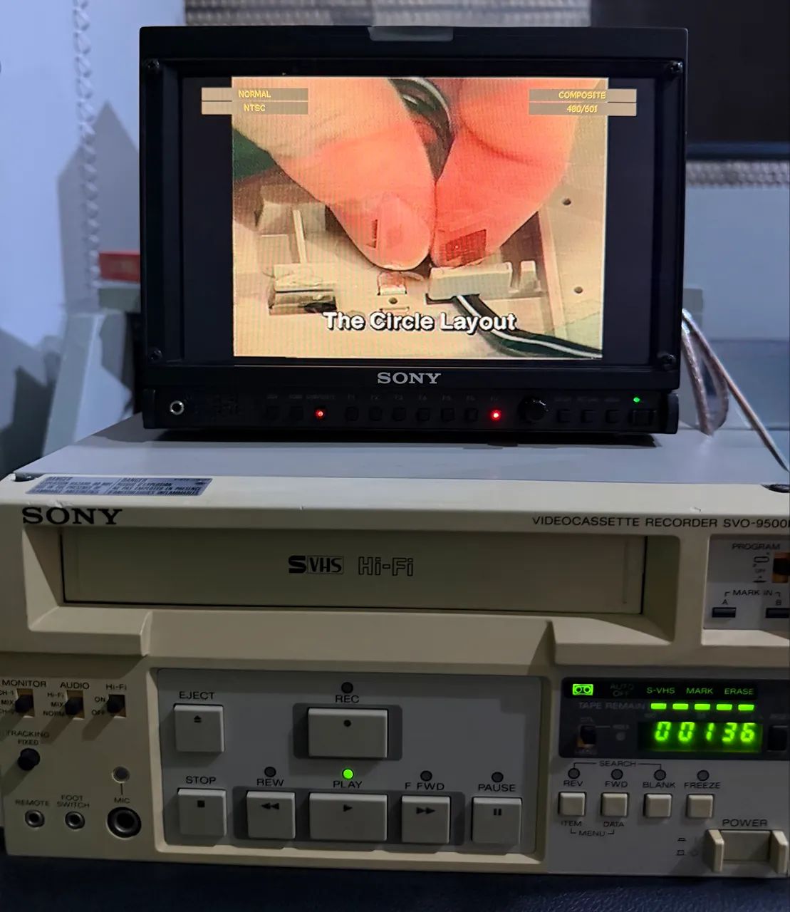 Videocassete Sony SVO-9500MD S-VHS Profissional NTSC + Remote