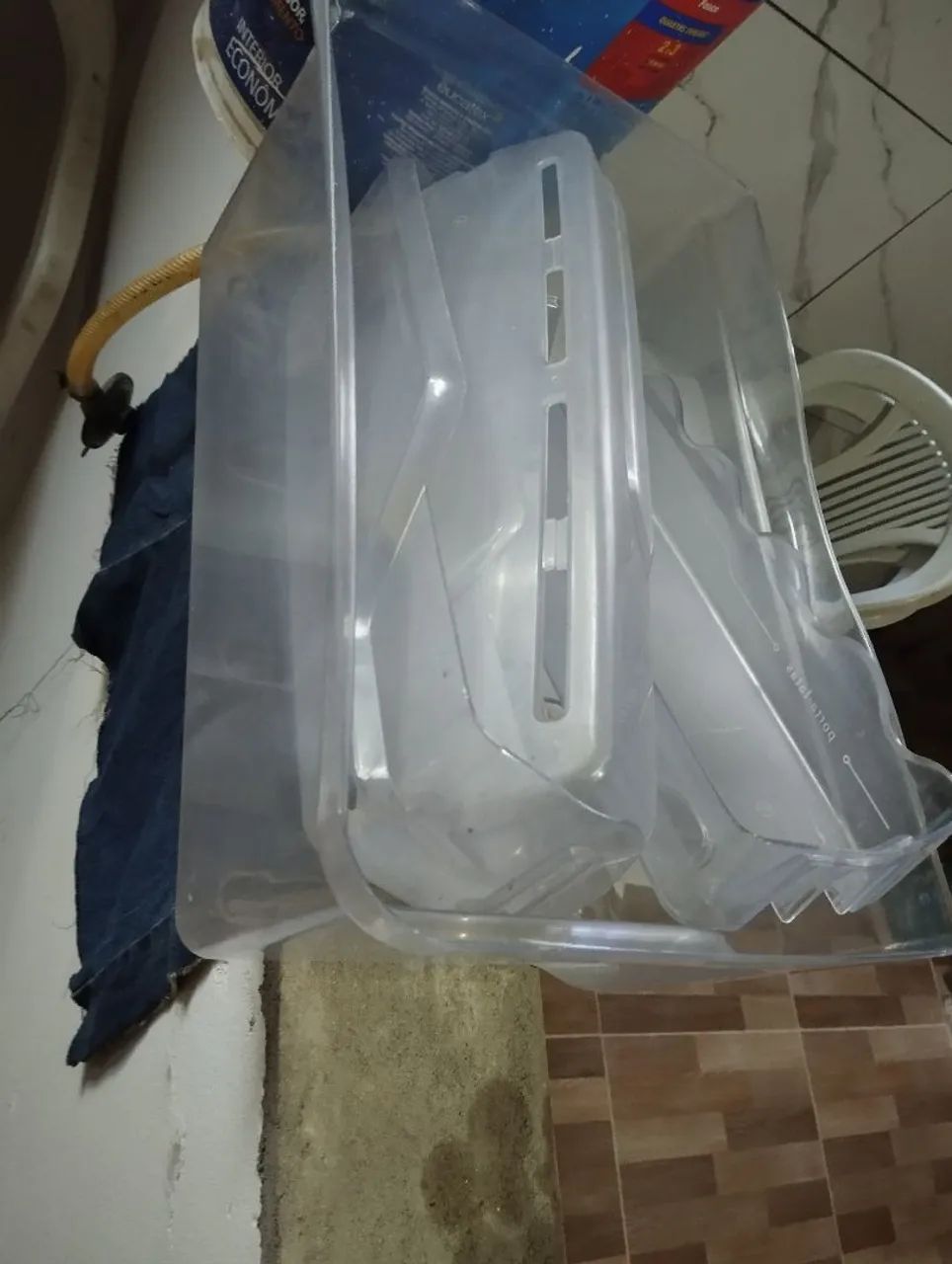 Vendo prateleira e gaveta de geladeira 