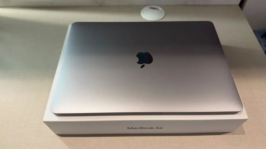 MacBook Air M1 2020 8GB 256GB + Caixa Original | Excelente Estado