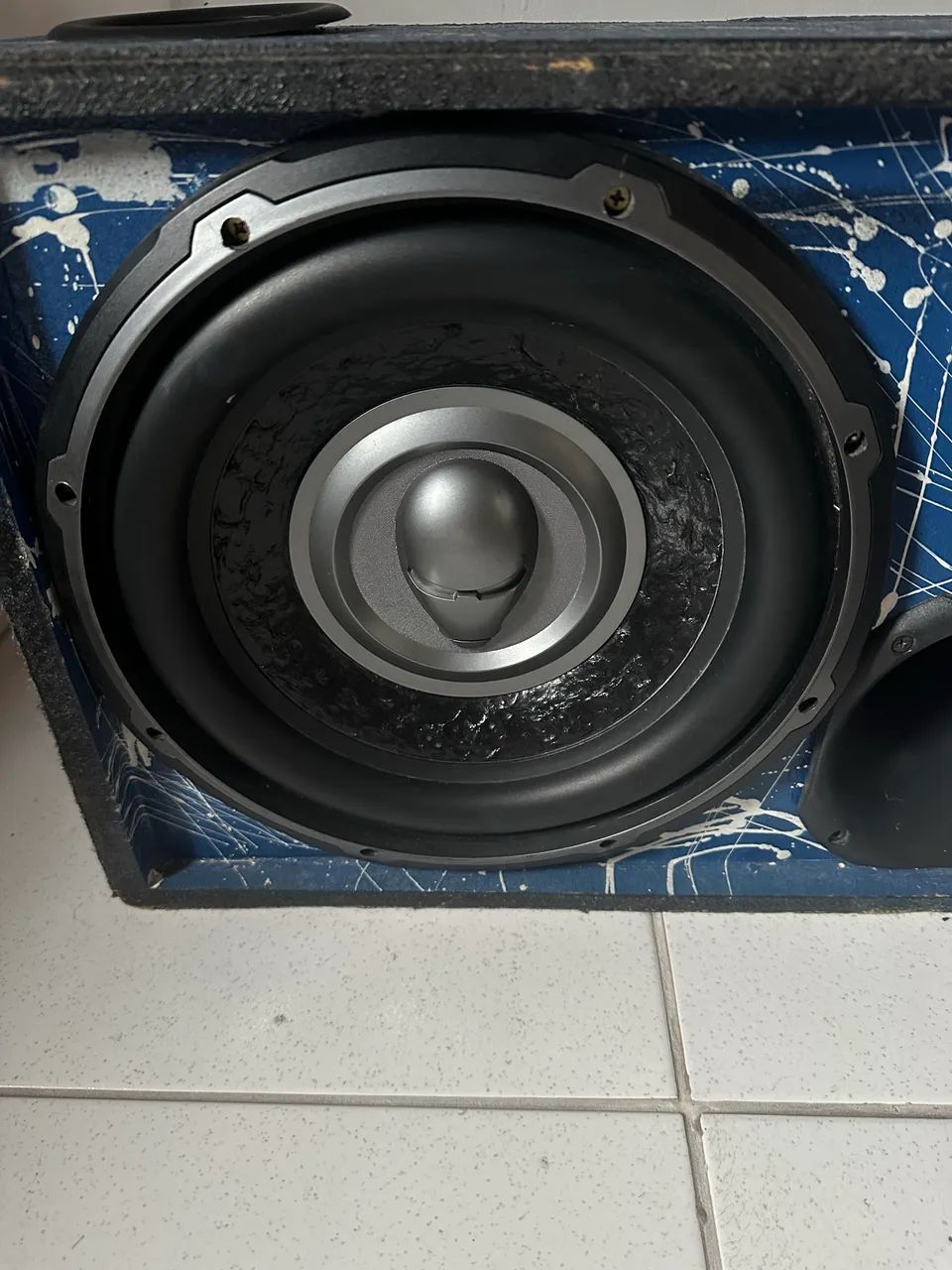 Vendo caixa trio sem módulo 