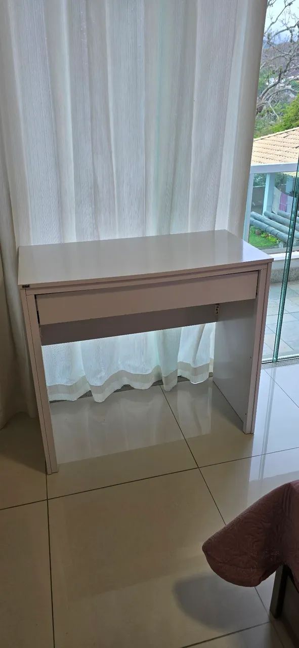 Mesinha multiuso 