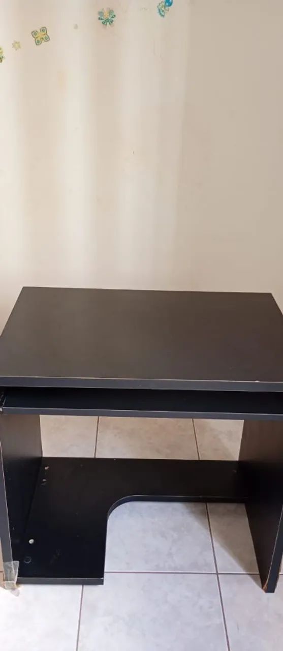 Mesa para Computador Conservada!! - Foto 3