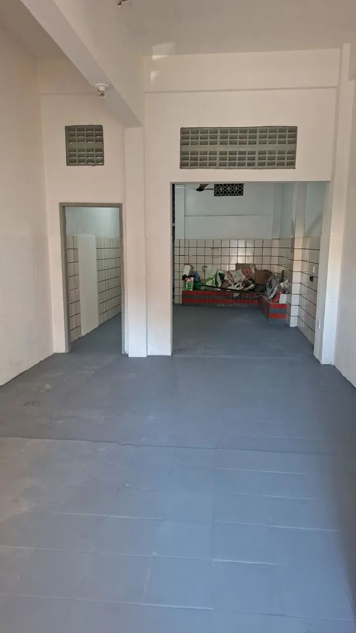 Alugo loja, 130m  na Sete portas  - Foto 3