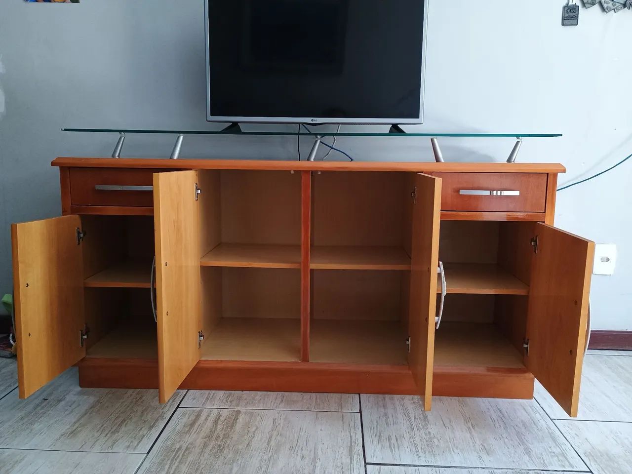 Rack com gavetas 