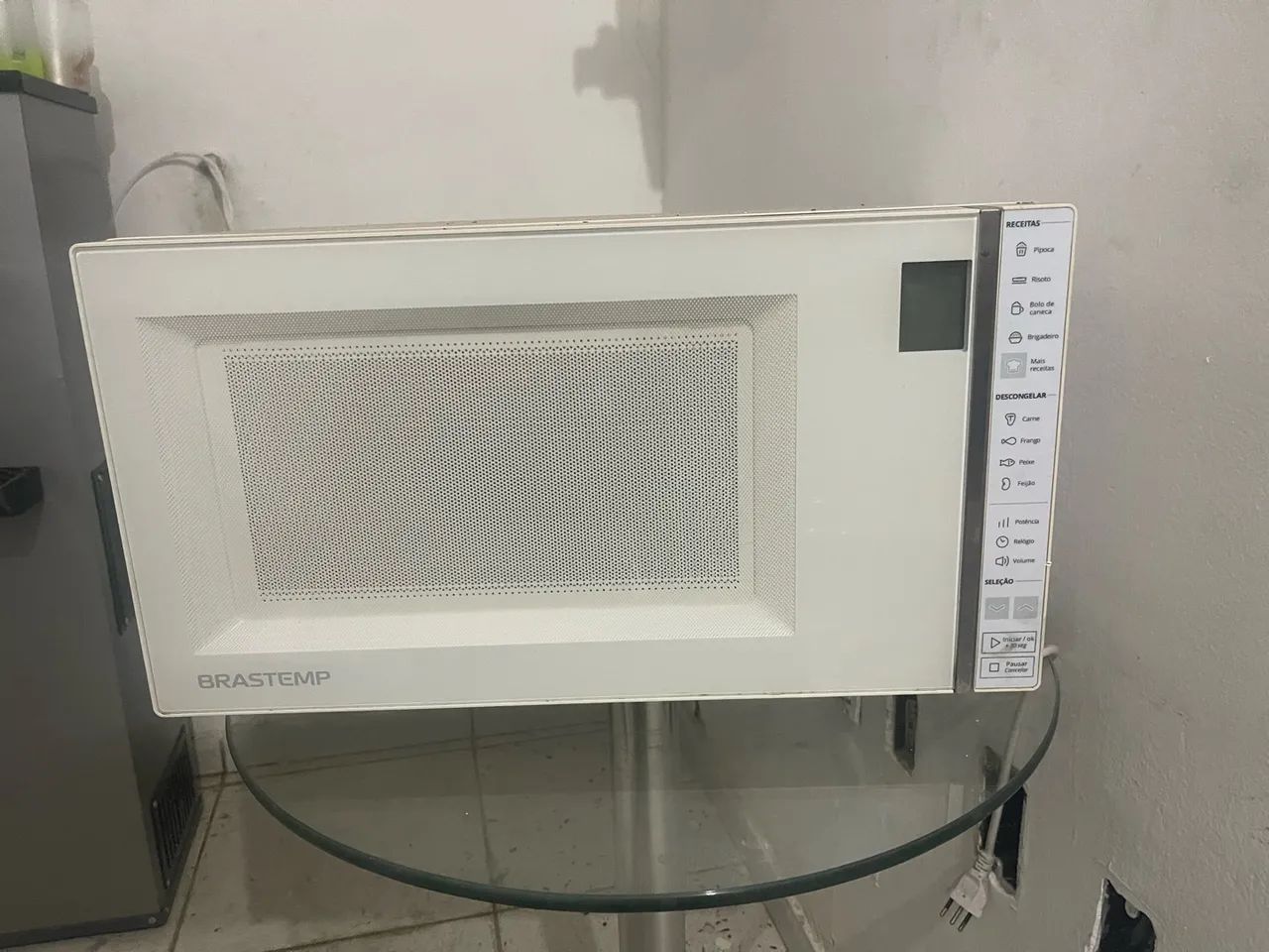Microondas Brastemp 32litros. Funciona 100%