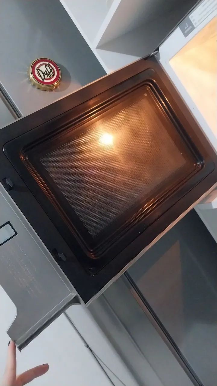 Micro-ondas Electrolux grande - Foto 3