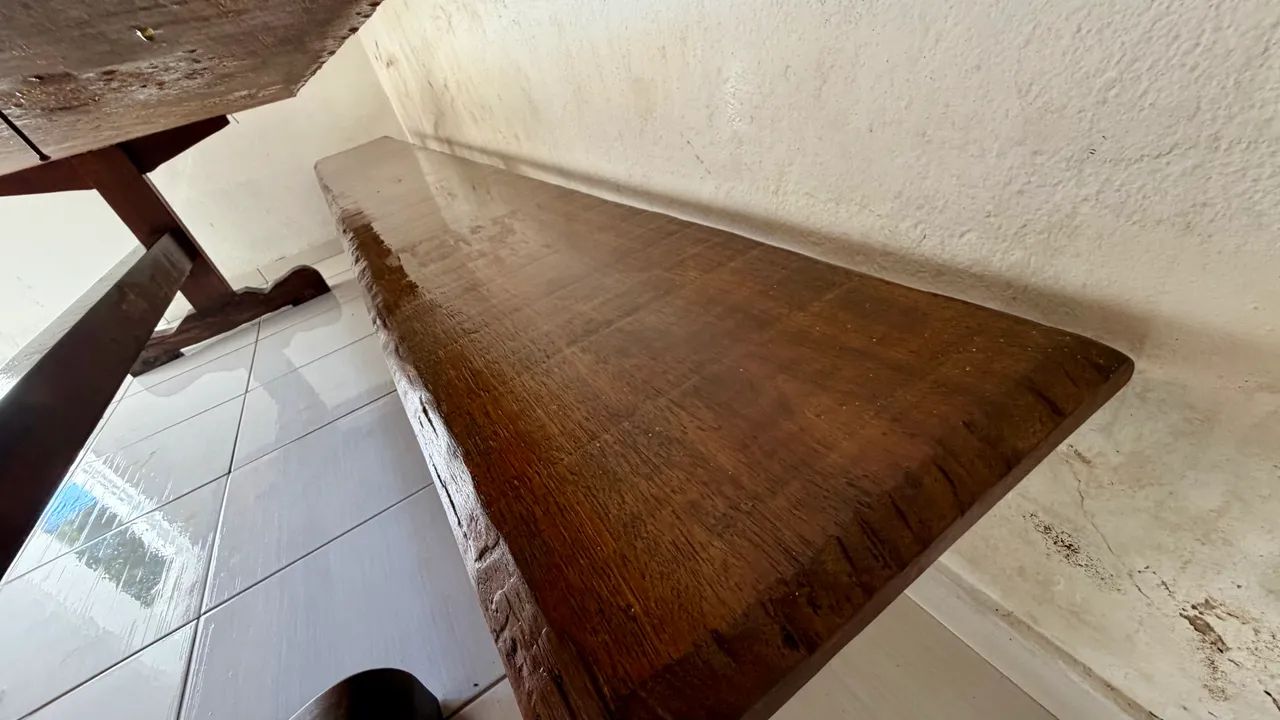 Vendo mesa rústica para área de lazer - Foto 3